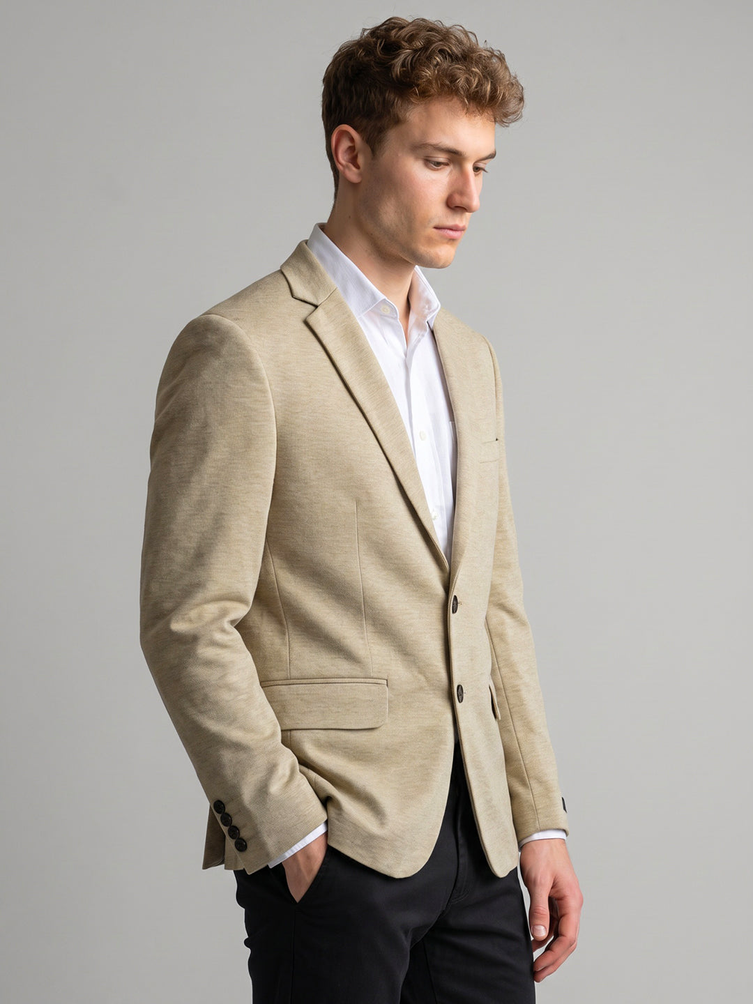 Men Beige Solid Lapel Collar Full Sleeve Coat