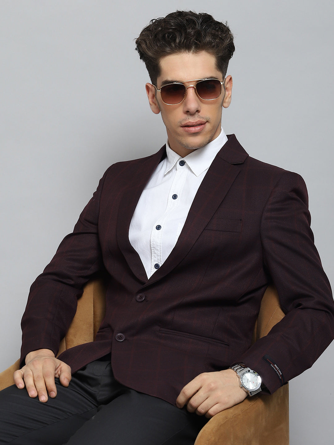 Men Maroon Solid Notch Lapel Collar Full Sleeve Blazer