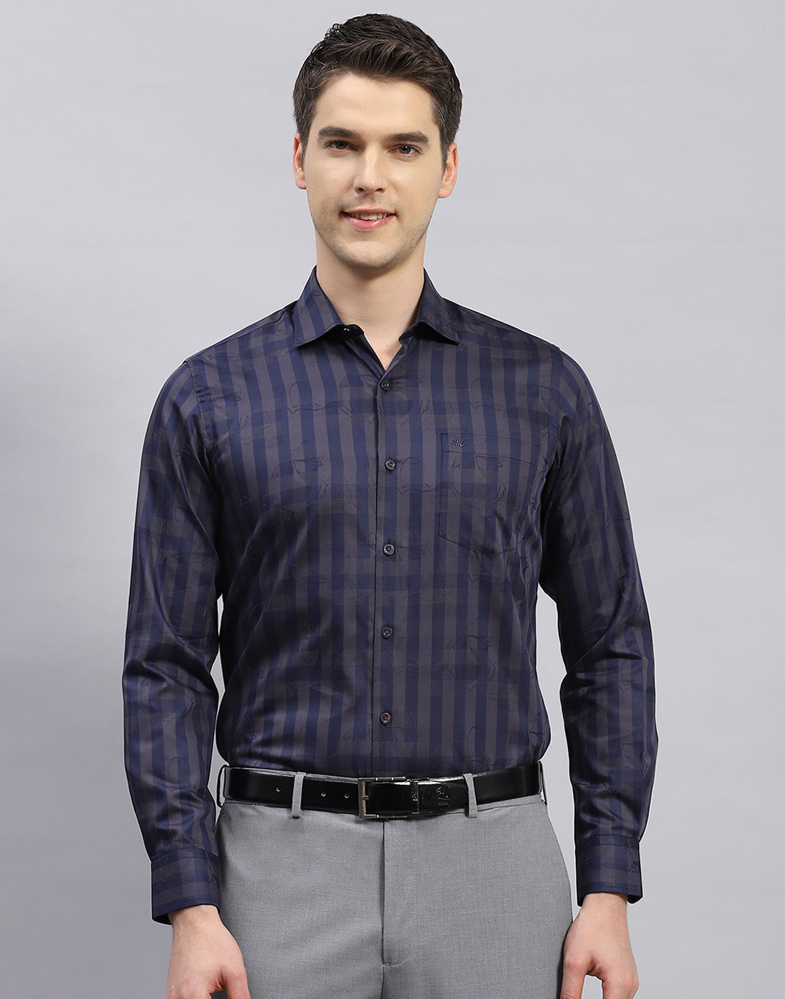 Men Grey Check Collar Full Sleeve Shirt