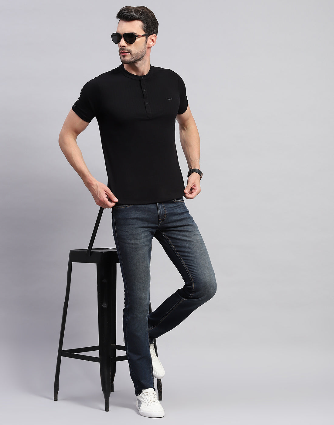 Men Black Solid Band Collar Half Sleeve T-Shirt