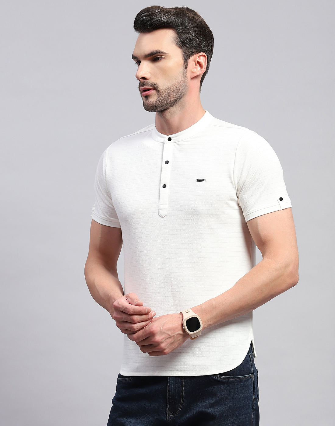 Men White Solid Band Collar Half Sleeve T-Shirt