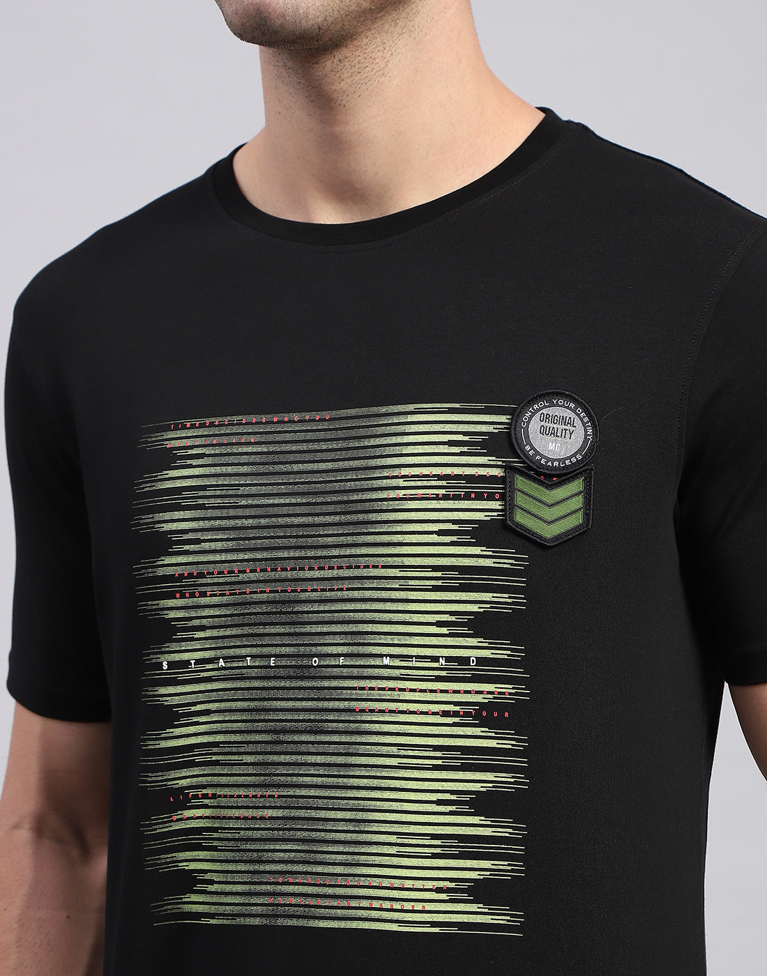 Men Black Printed Round Neck Half Sleeve T-Shirt