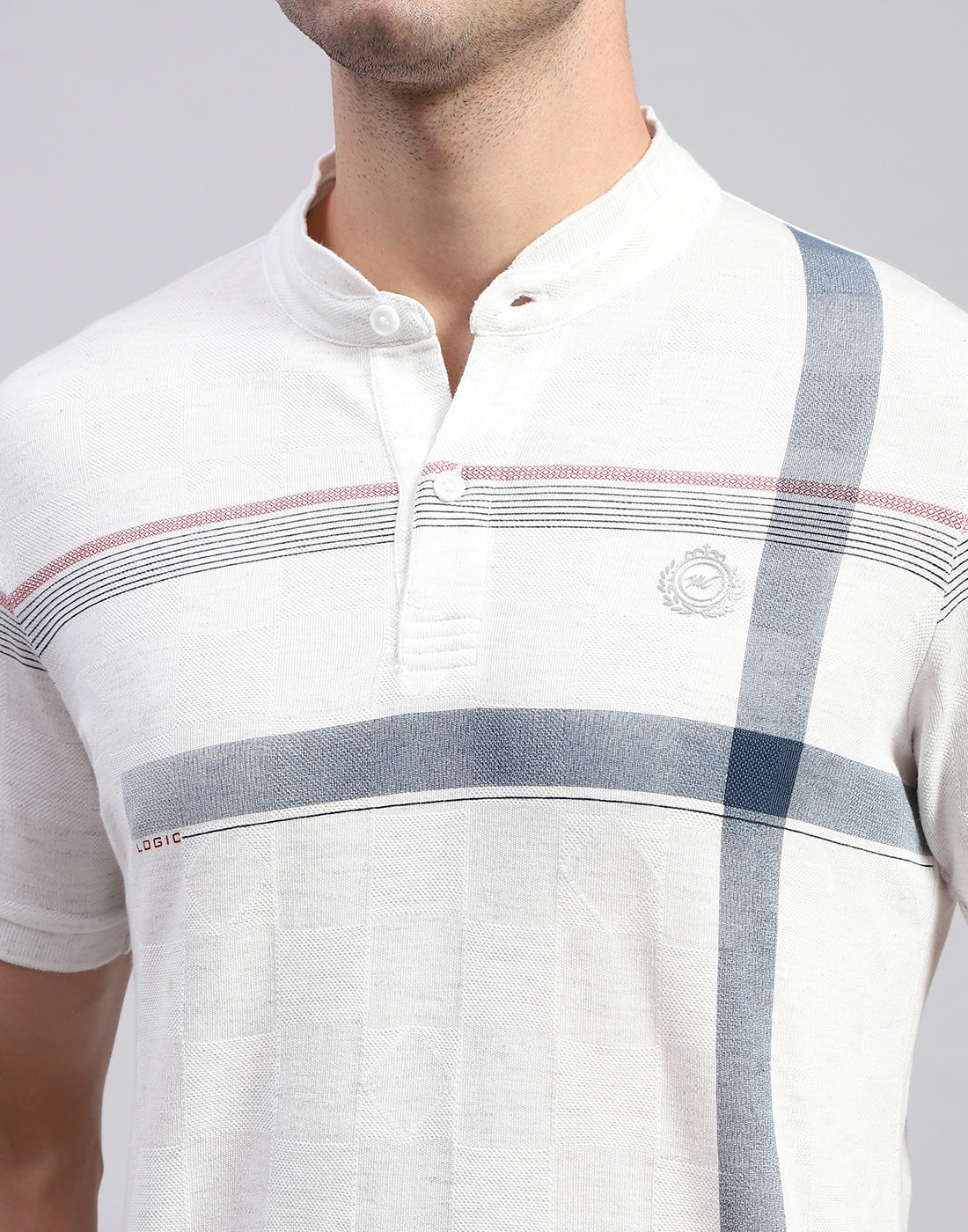 Men White Printed Mandarin Collar Half Sleeve T-Shirt