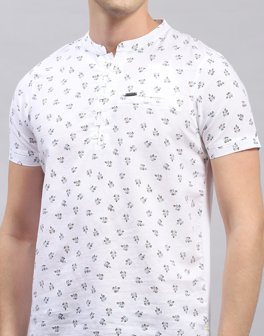 Men White Printed Band Collar Half Sleeve T-Shirt