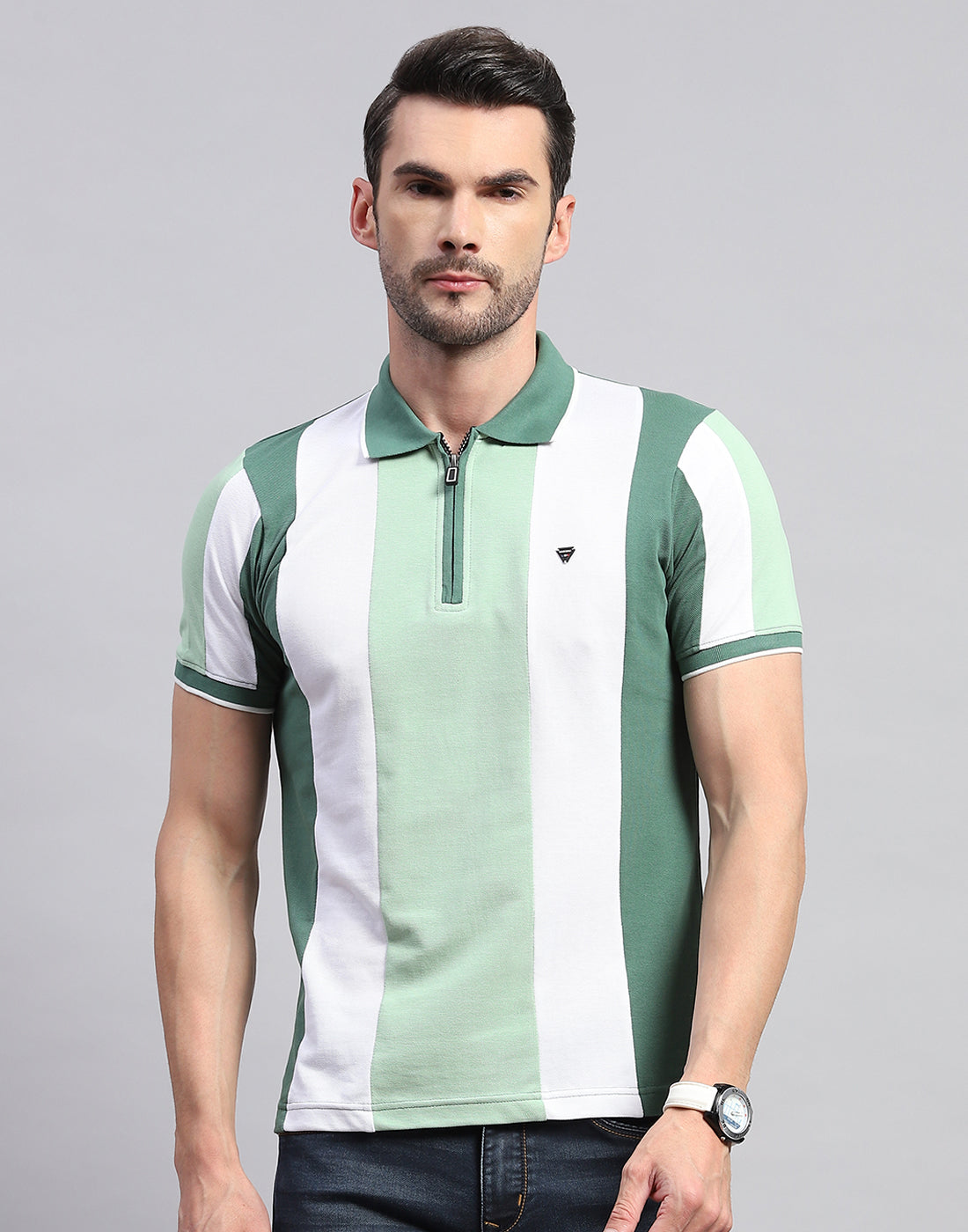 Men Green Solid Polo Collar Half Sleeve T-Shirt