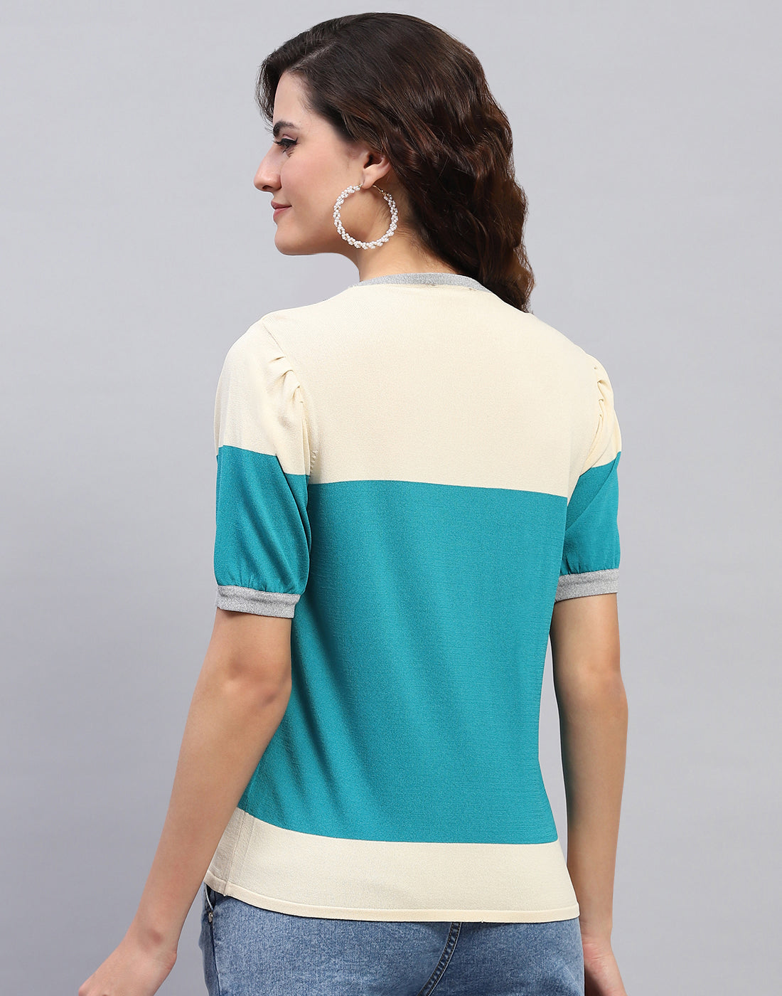 Women Cream Colourblocked Round Neck Half Sleeve Top