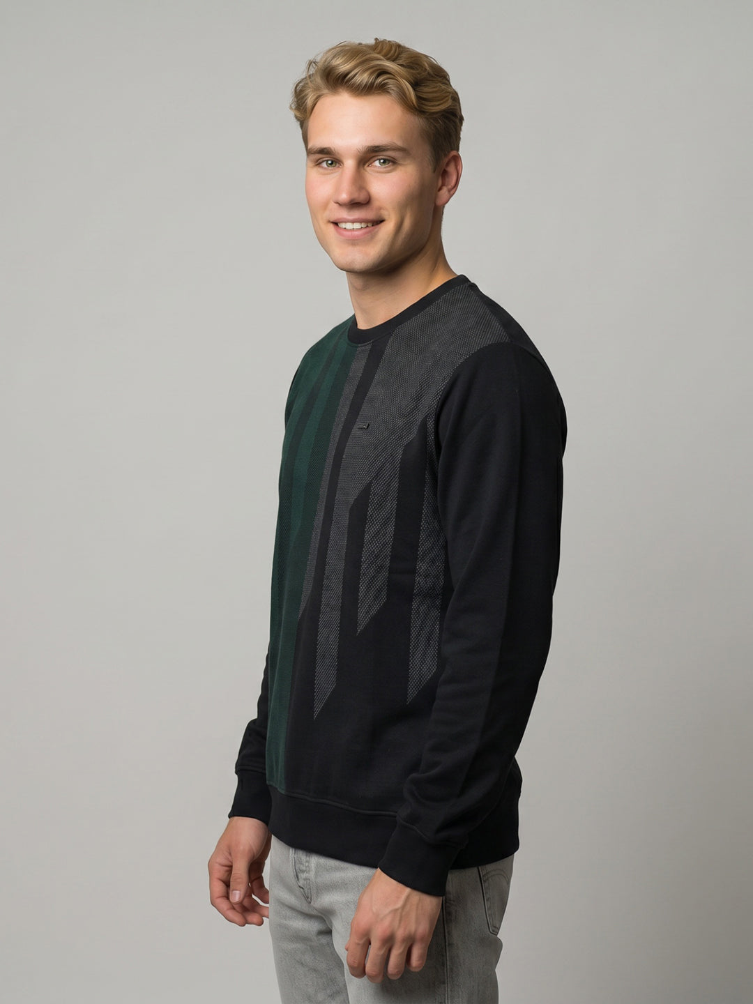 Men Black Printed Round Neck Full Sleeve Winter T-Shirt