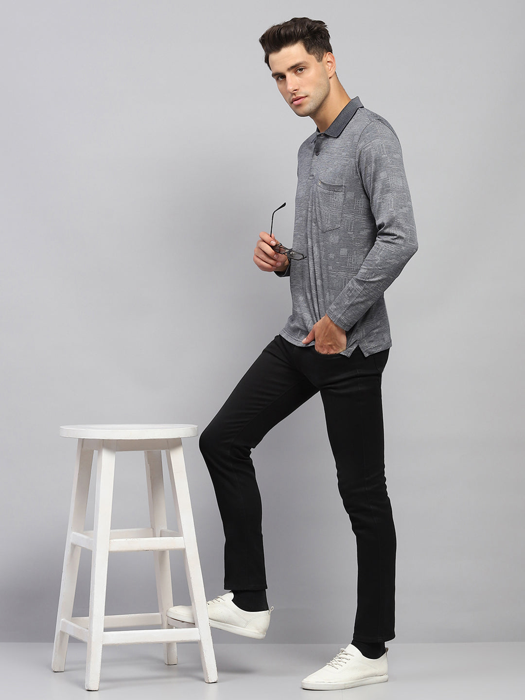 Men Green Self Design Collar Full Sleeve Winter T-Shirt