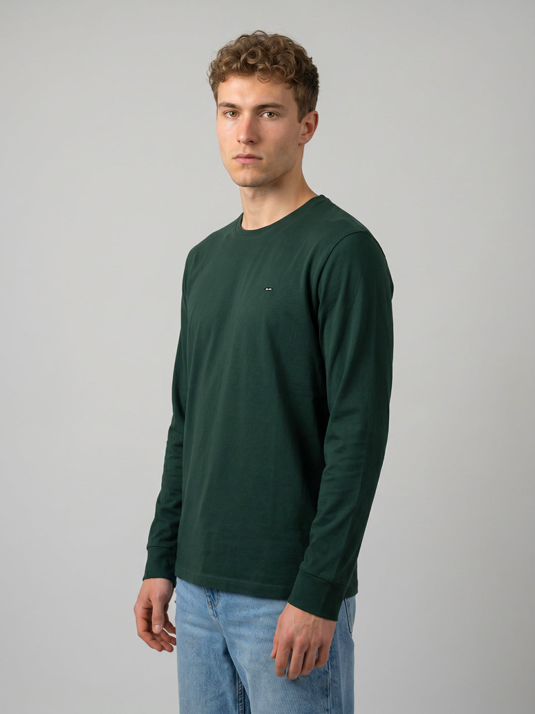 Men Green Solid Round Neck Full Sleeve T-Shirt
