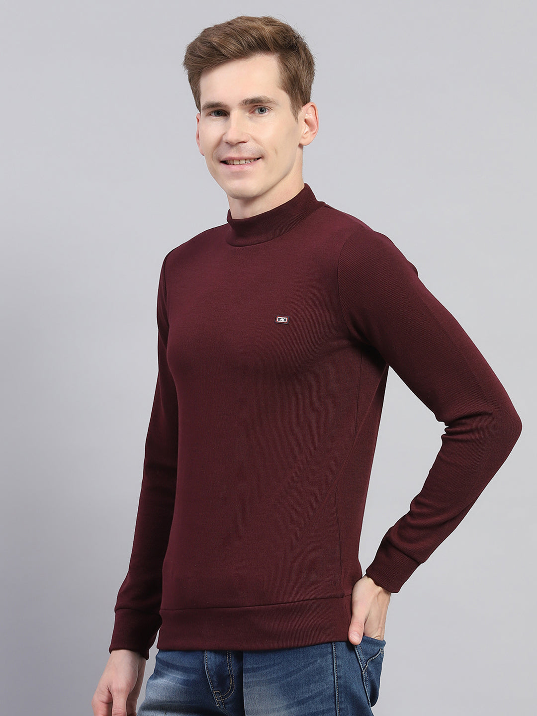 Men Maroon Solid Turtle Neck Full Sleeve Winter T-Shirt