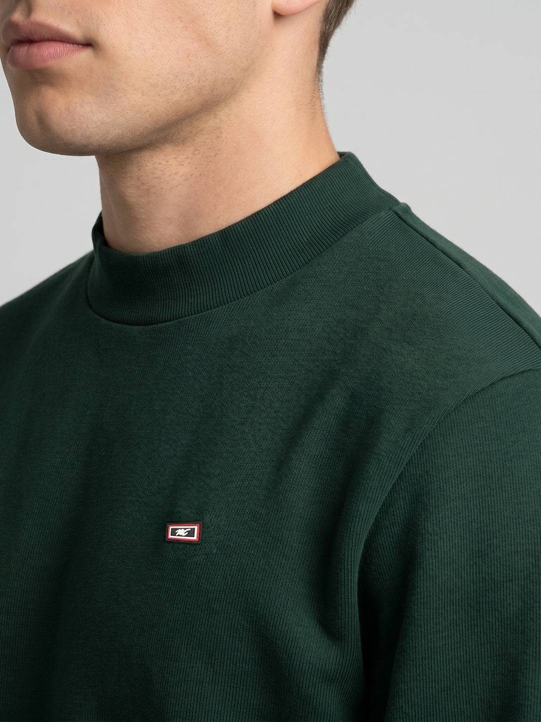Men Green Solid Turtle Neck Full Sleeve T-Shirt