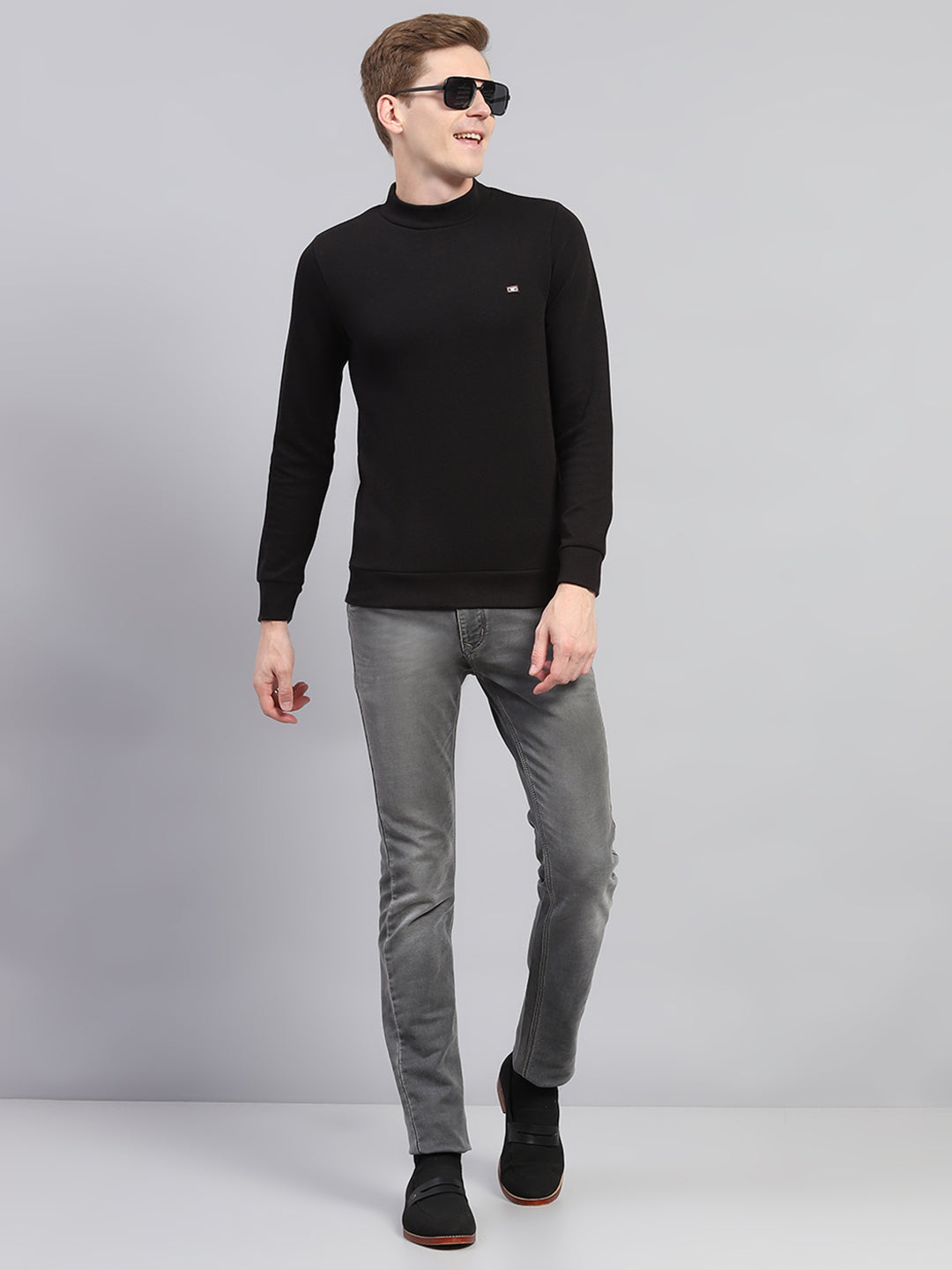 Men Black Solid Turtle Neck Full Sleeve Winter T-Shirt