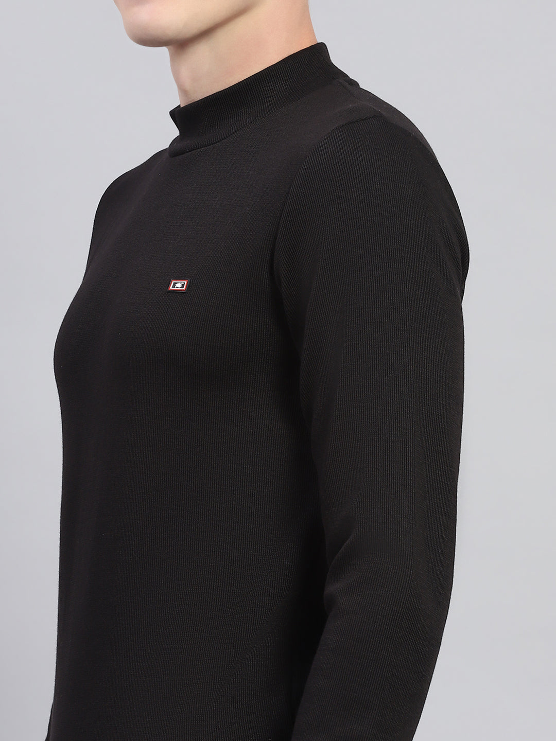 Men Black Solid Turtle Neck Full Sleeve Winter T-Shirt