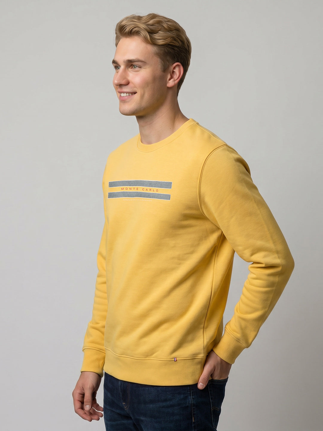 Men Yellow Solid Round Neck Full Sleeve Sweatshirt