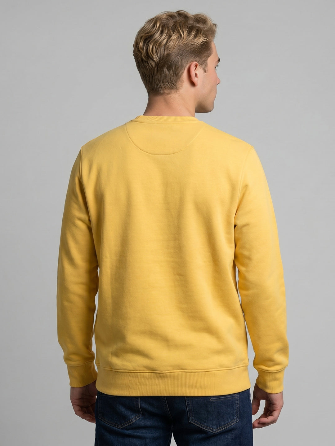 Men Yellow Solid Round Neck Full Sleeve Sweatshirt