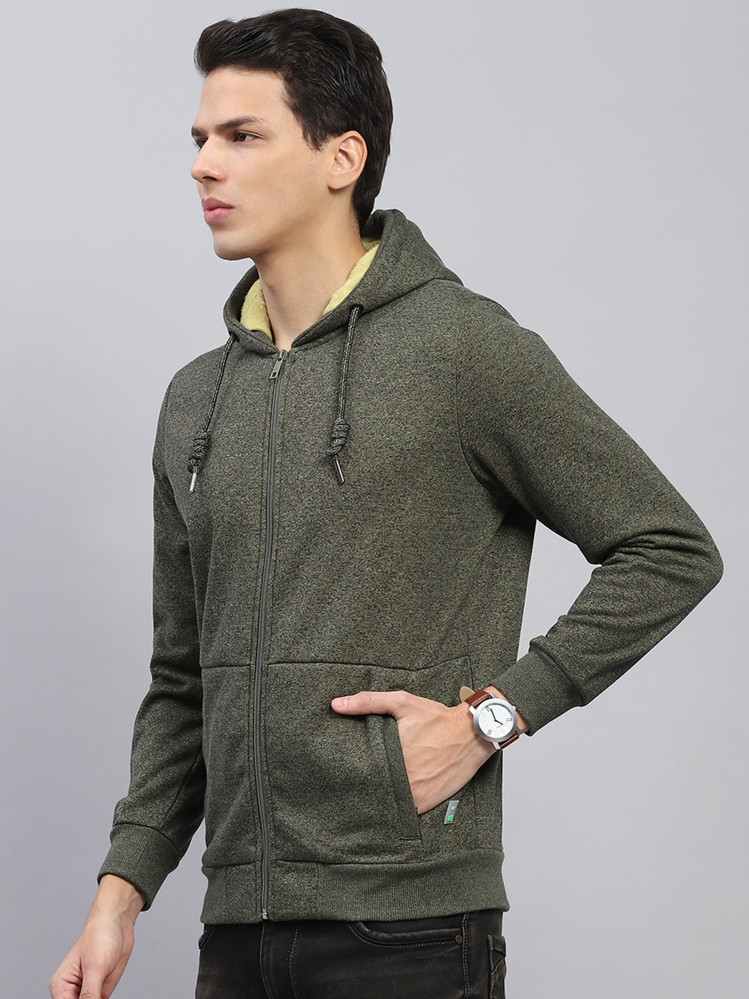 Men Green Solid Hooded Full Sleeve Sweatshirt