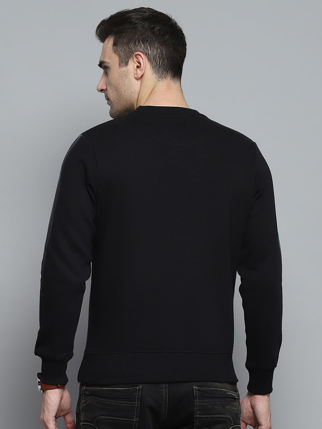Men Black Printed Round Neck Full Sleeve Sweatshirt