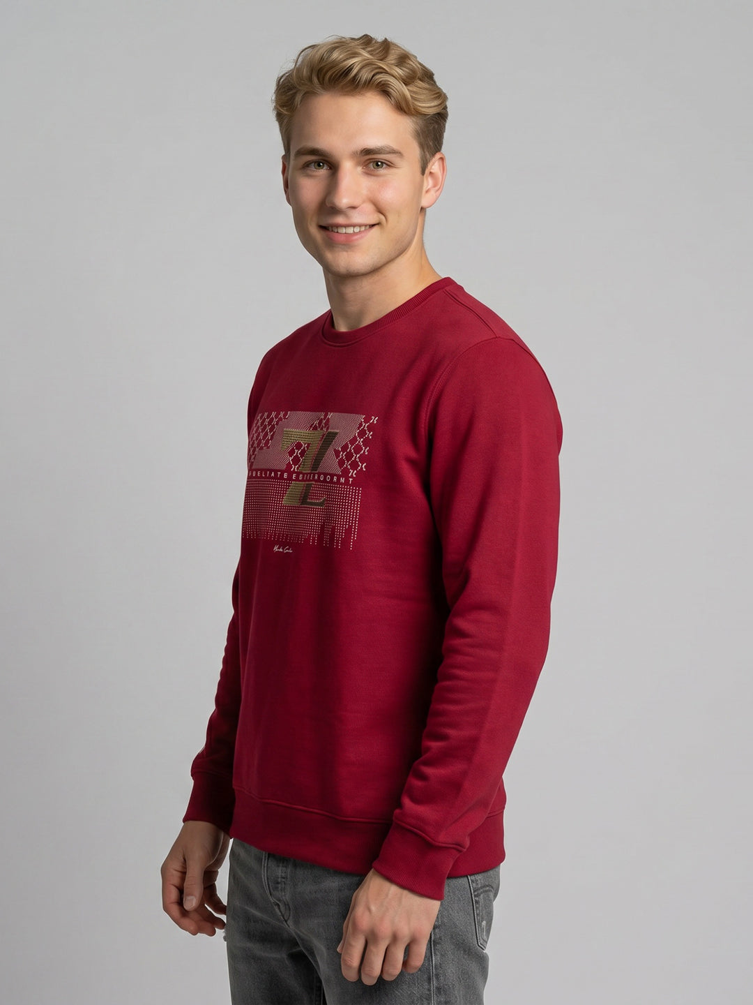 Men Red Printed Round Neck Full Sleeve Sweatshirt