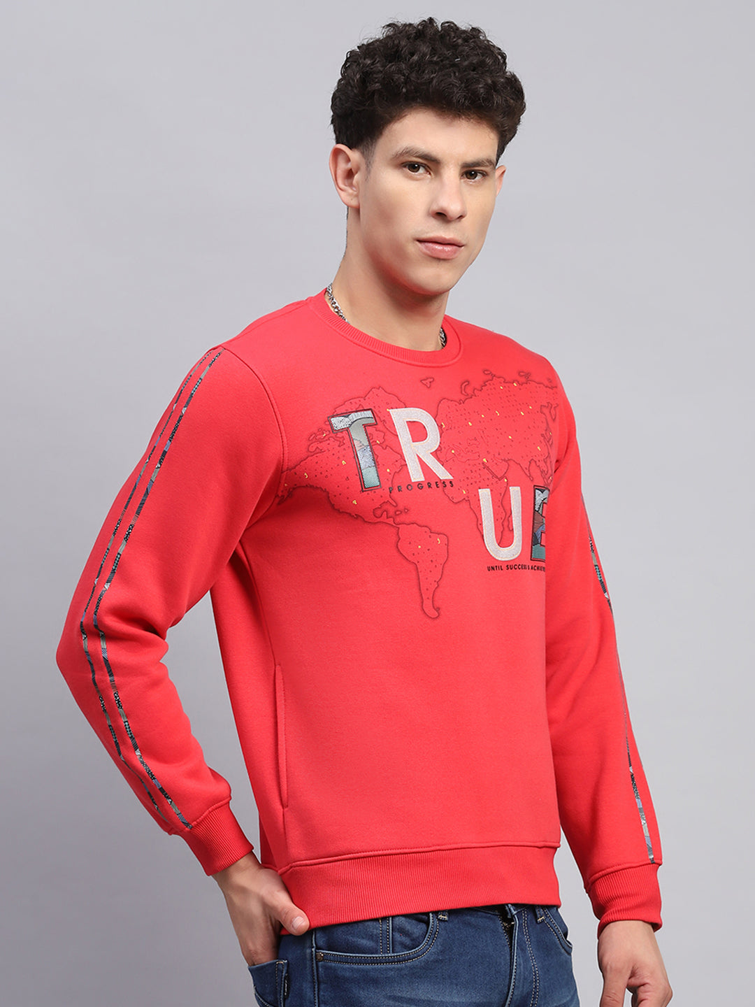Men Red Printed Round Neck Full Sleeve Sweatshirt