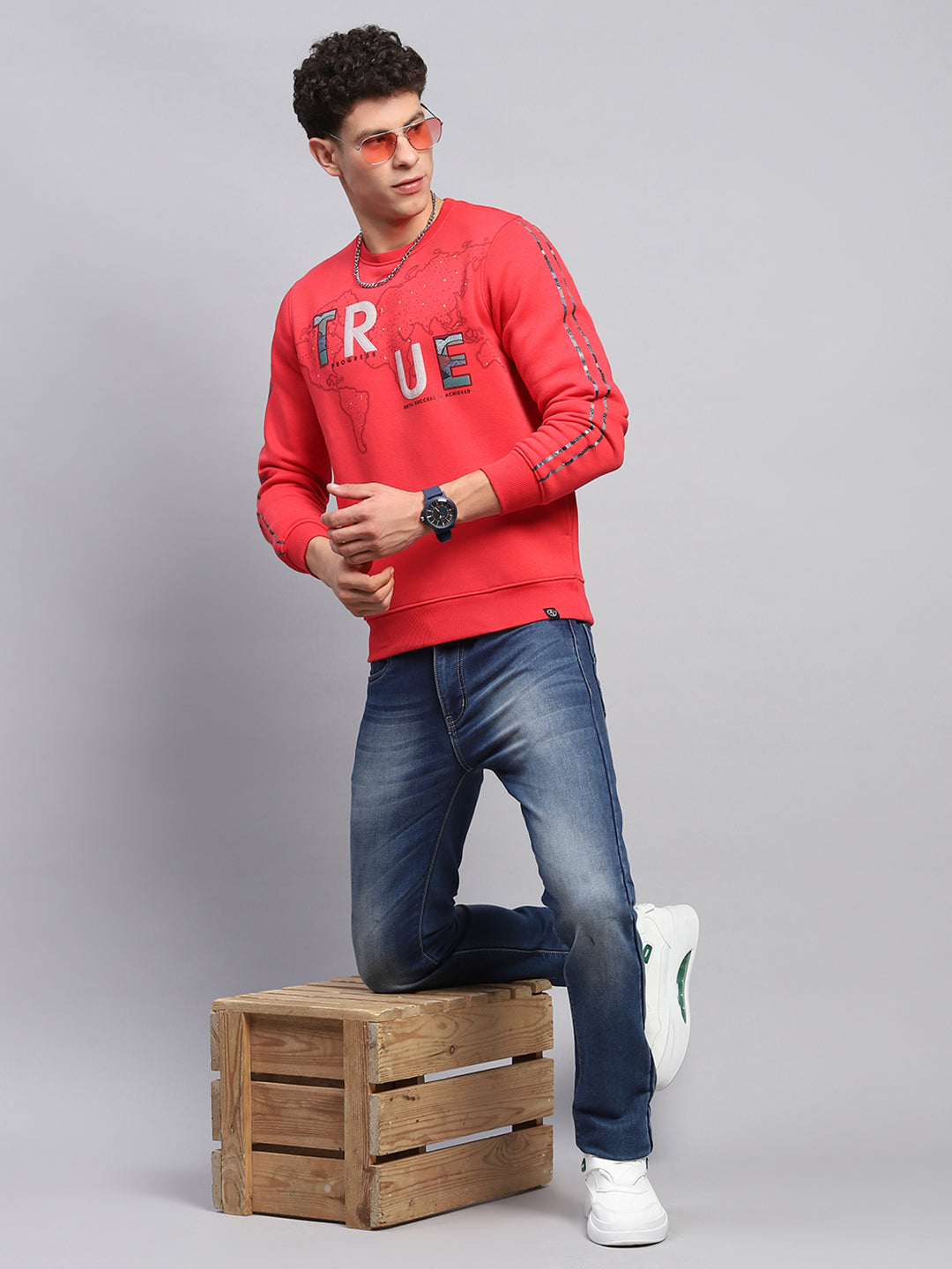 Men Red Printed Round Neck Full Sleeve Sweatshirt
