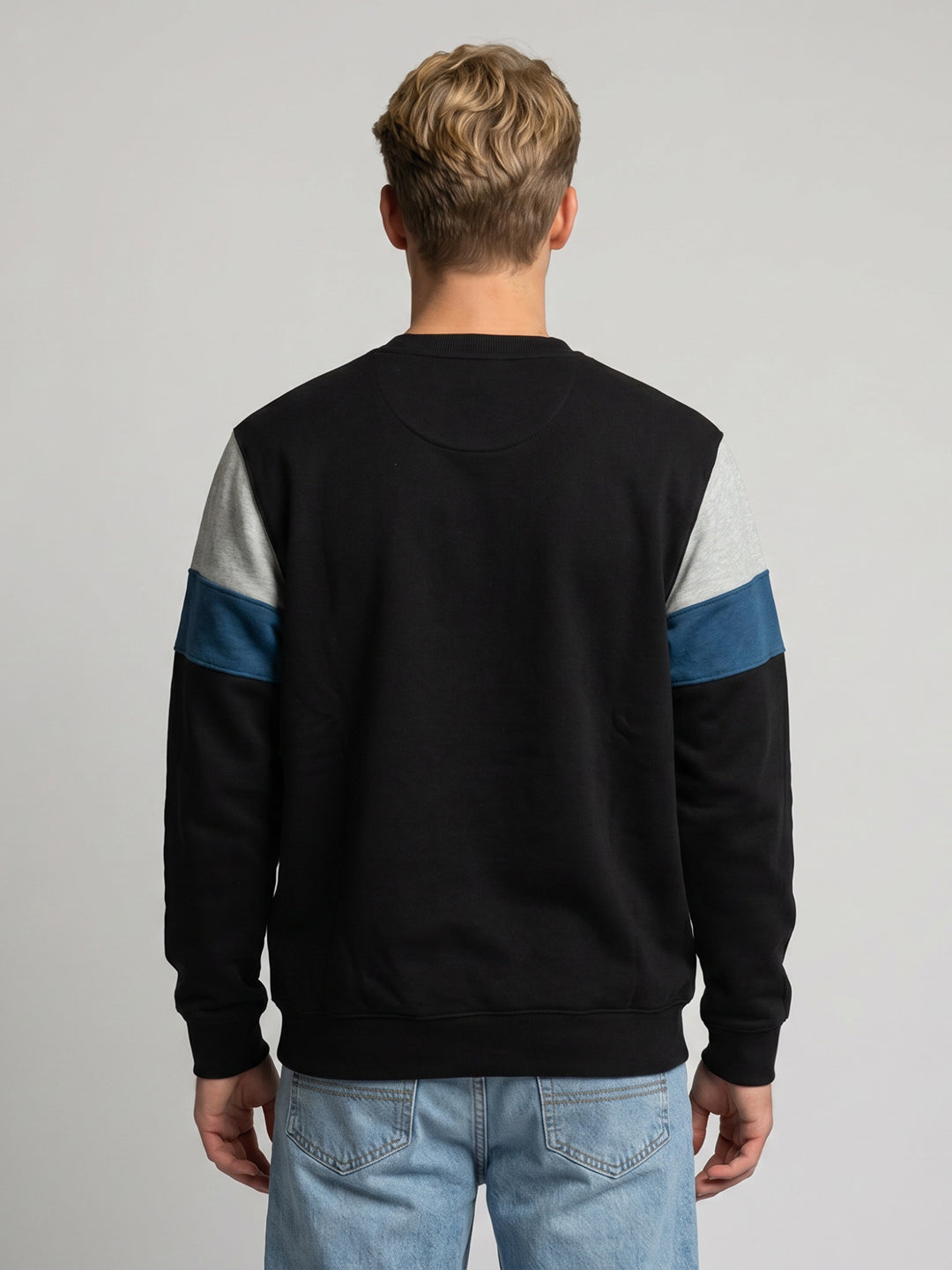 Men Black Printed Round Neck Full Sleeve Sweatshirt