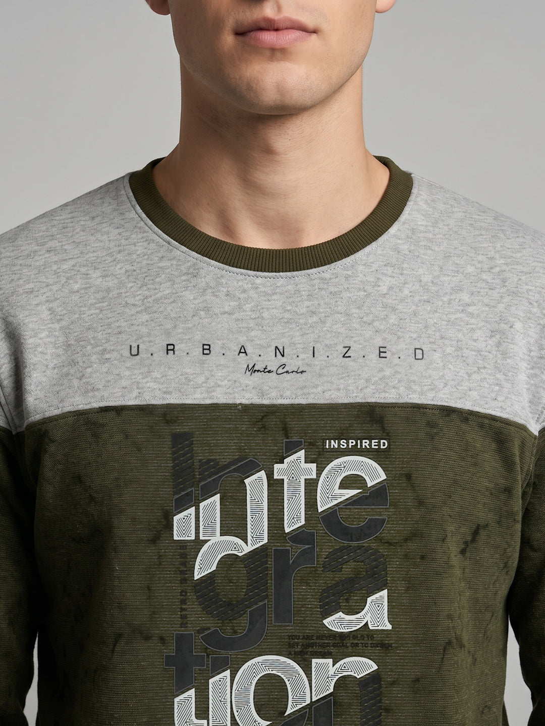 Men Olive Printed Round Neck Full Sleeve Sweatshirt