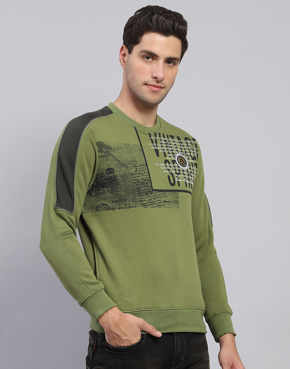 Men Green Printed Round Neck Full Sleeve Sweatshirt