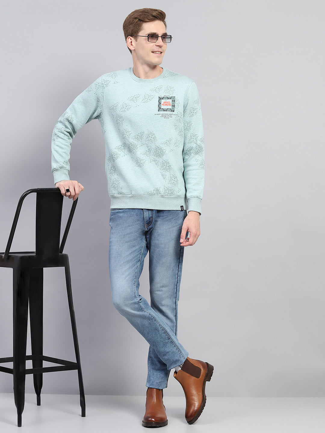 Men Sky Blue Printed Round Neck Full Sleeve Sweatshirt