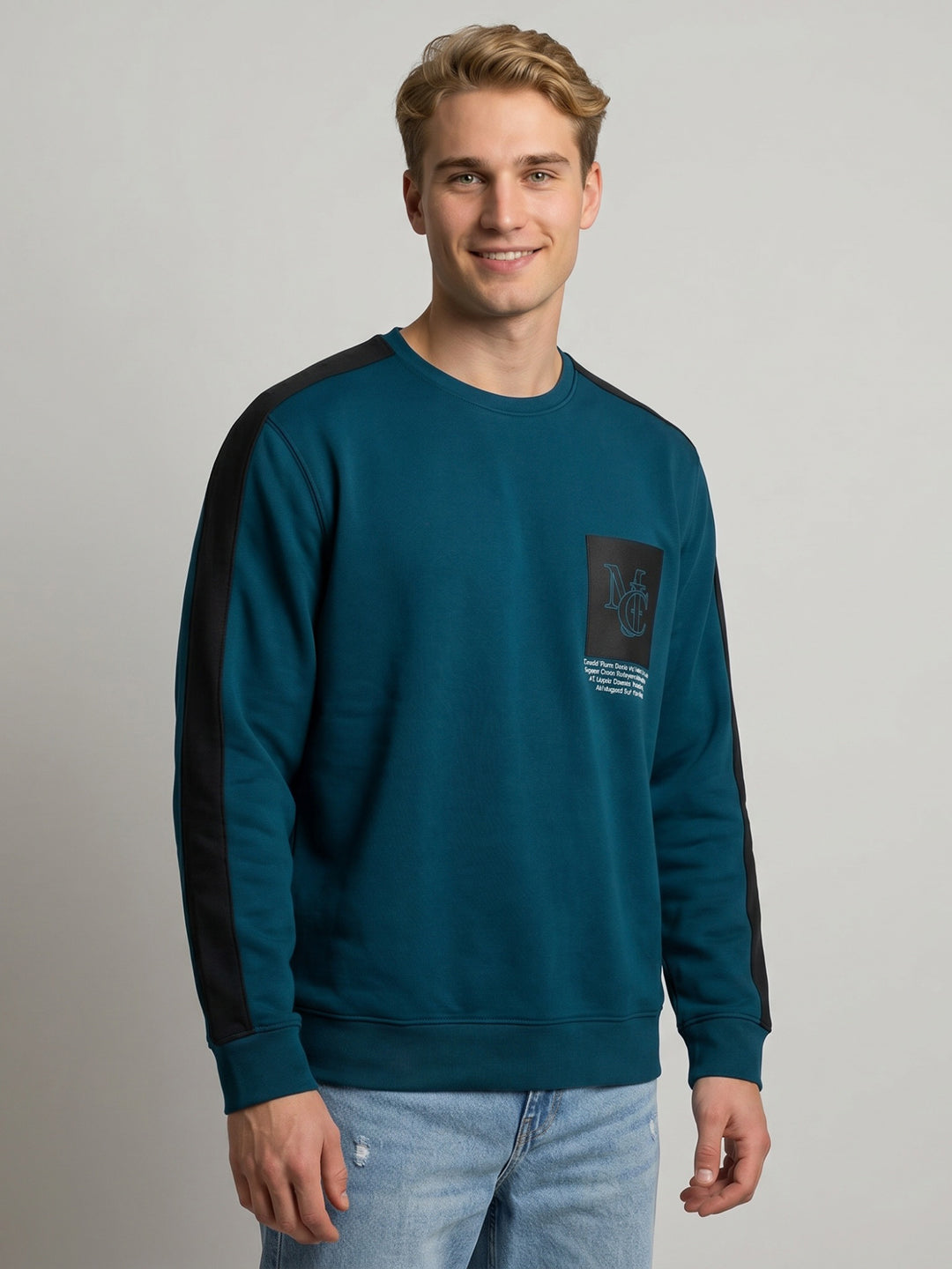 Men Blue Printed Round Neck Full Sleeve Sweatshirt
