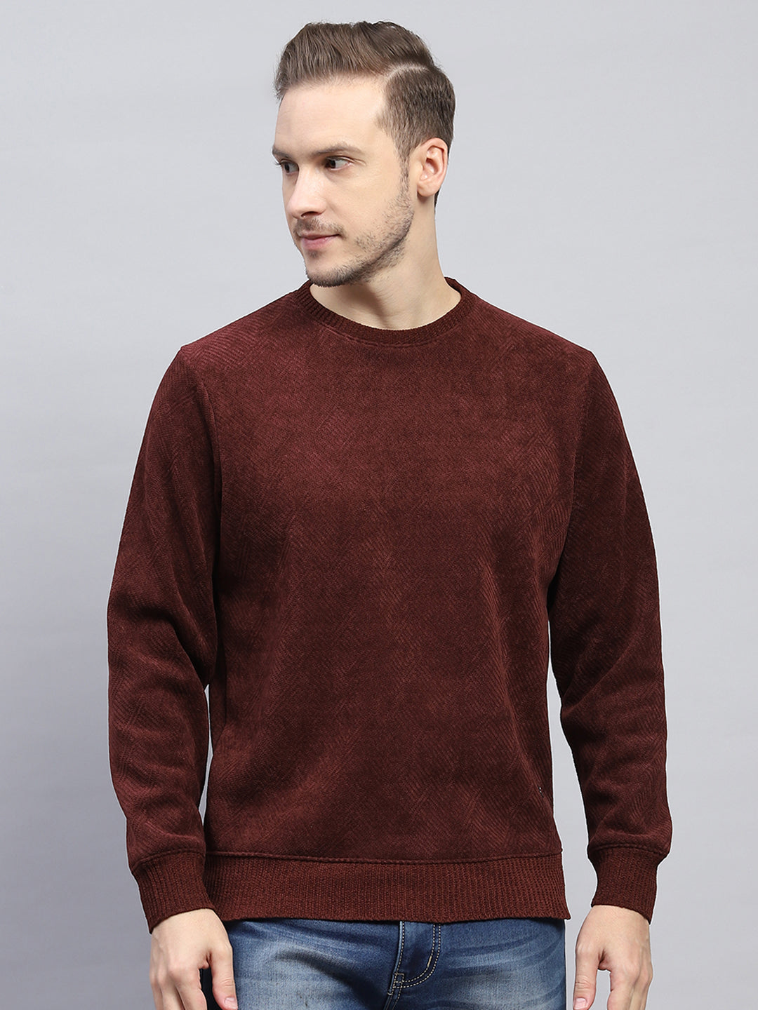 Men Rust Solid Round Neck Full Sleeve Sweatshirt