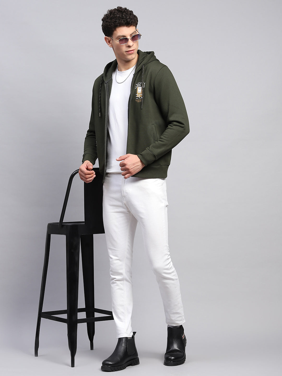 Men Olive Printed Hooded Full Sleeve Sweatshirt