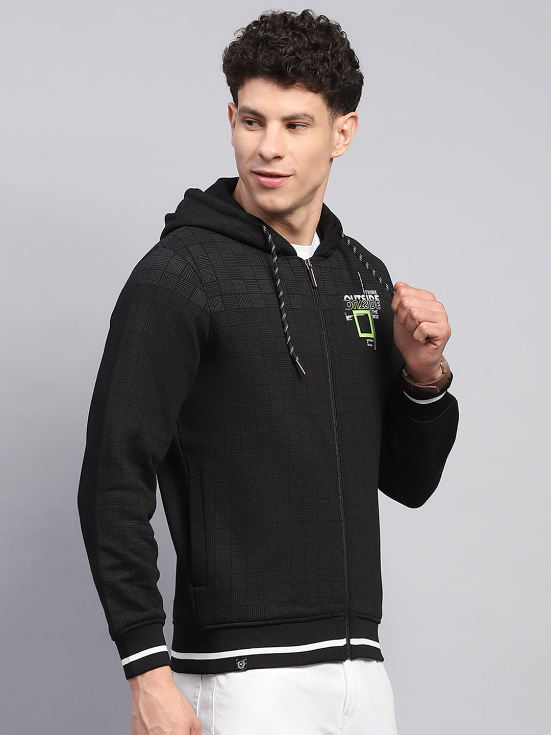 Men Black Printed Hooded Full Sleeve Sweatshirt