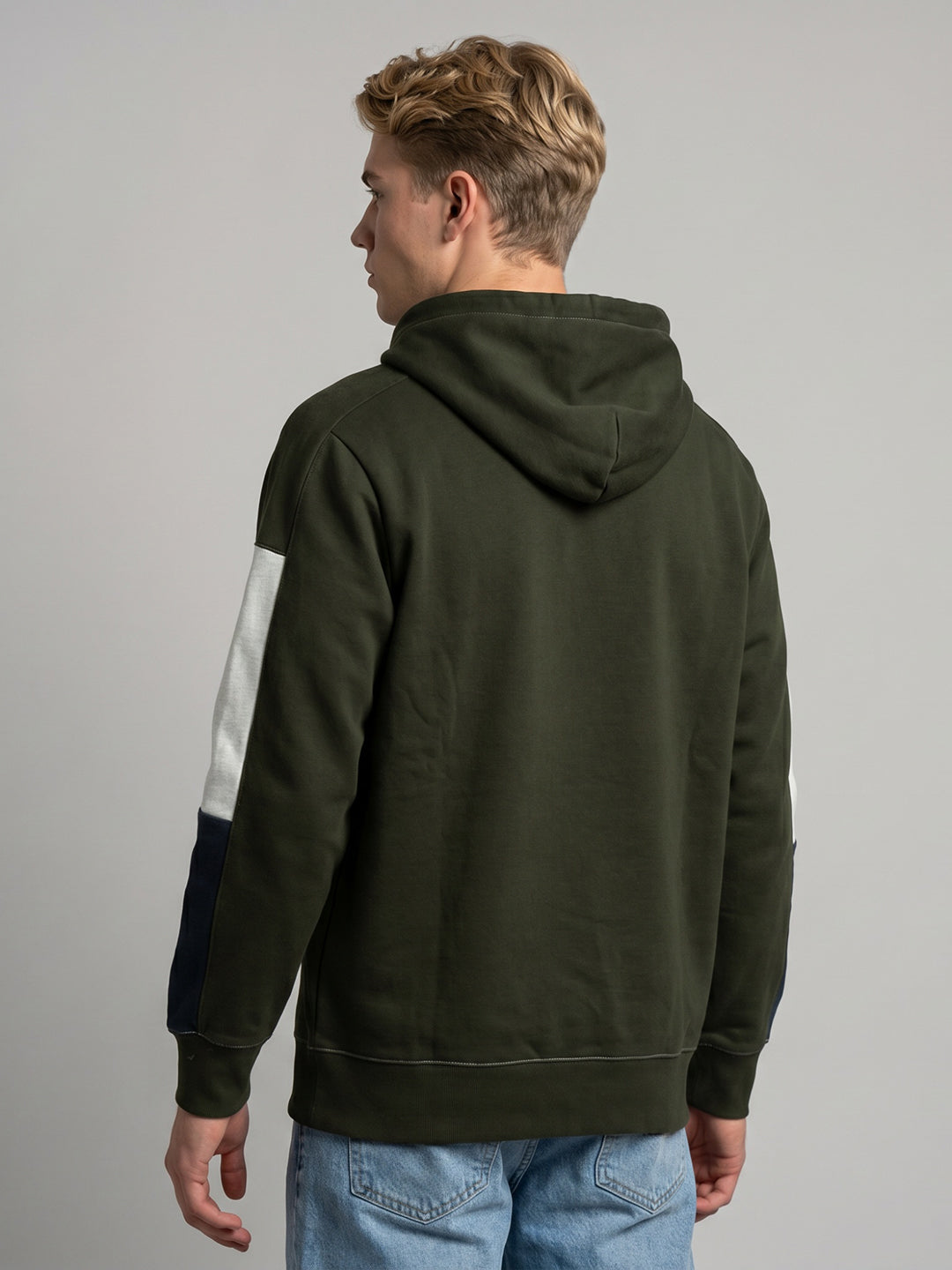 Men Olive Solid Hooded Full Sleeve Sweatshirt