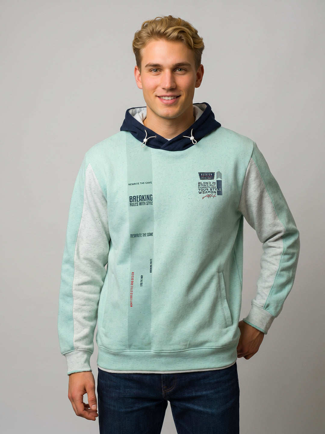 Men Green Printed Hooded Full Sleeve Sweatshirt