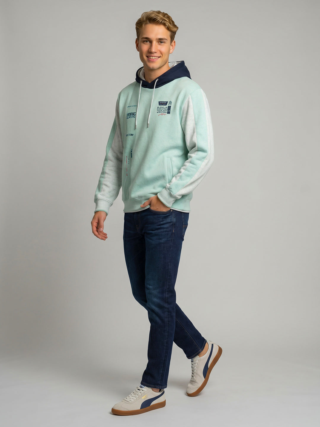 Men Green Printed Hooded Full Sleeve Sweatshirt