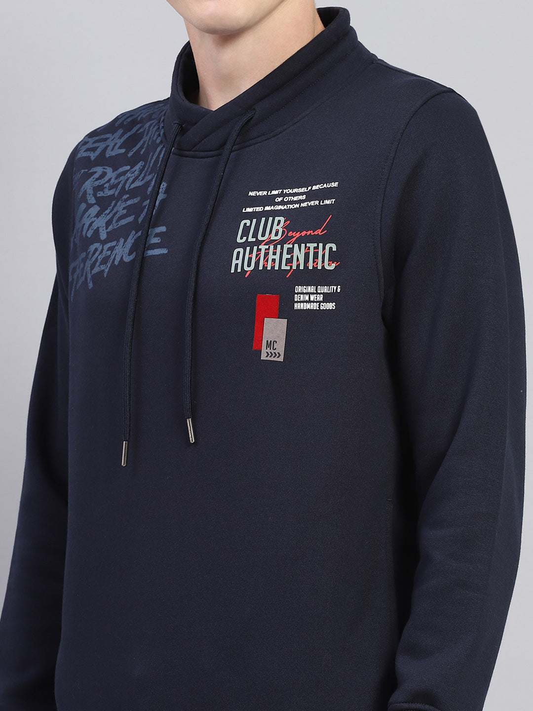 Men Blue Printed Fashion Neck Full Sleeve Sweatshirt