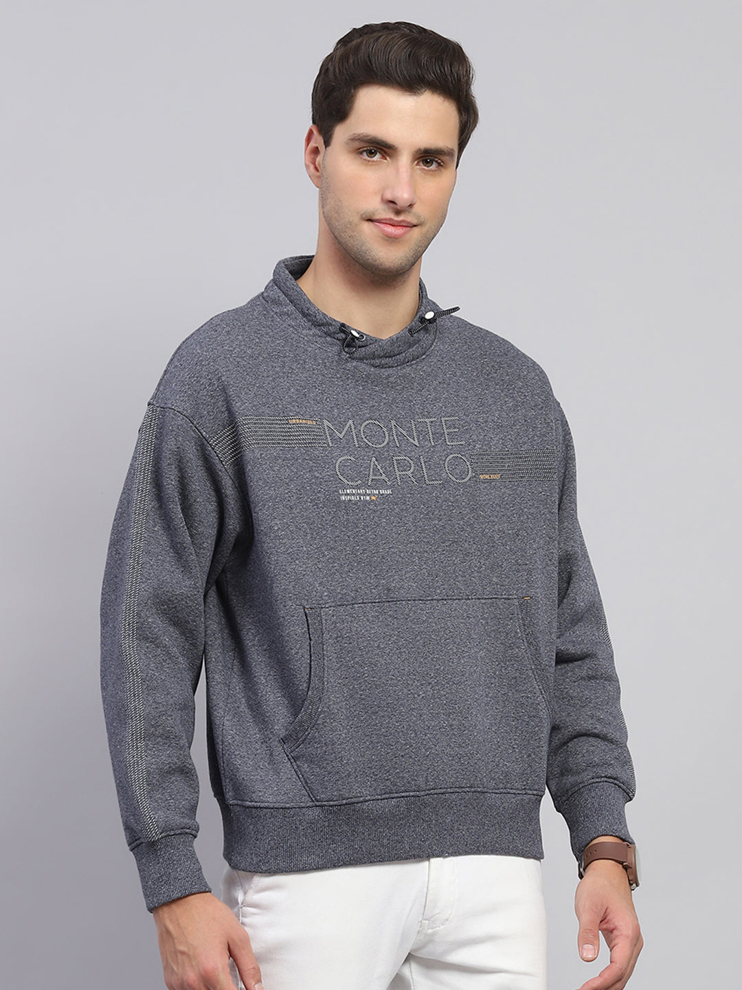 Men Blue Printed Fashion Neck Full Sleeve Sweatshirt