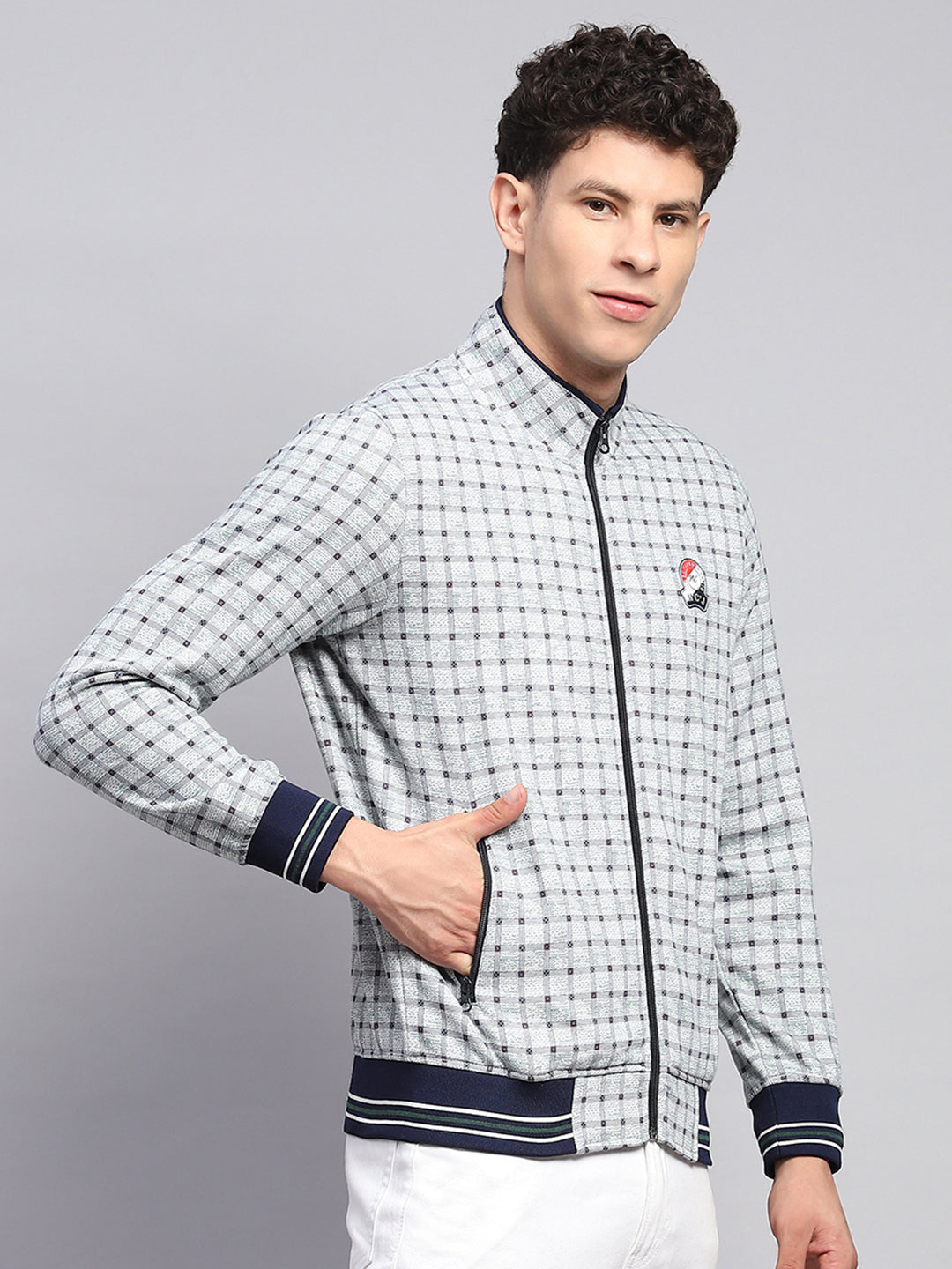 Men Grey Printed Turtle Neck Full Sleeve Sweatshirt