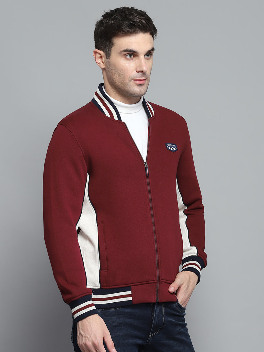 Men Maroon Printed Collar Full Sleeve Sweatshirt