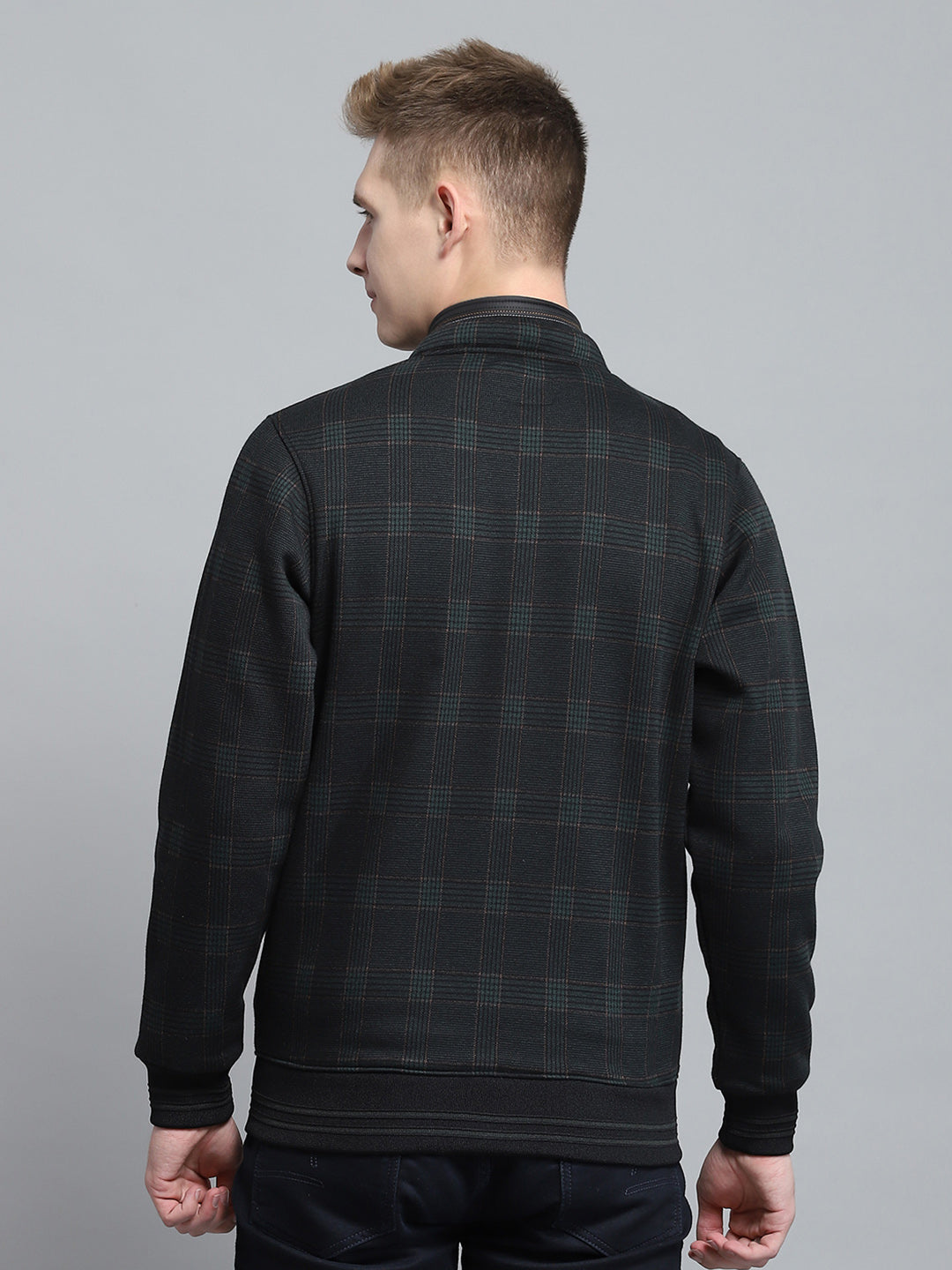 Men Black Self Design Round Neck Full Sleeve Sweatshirt