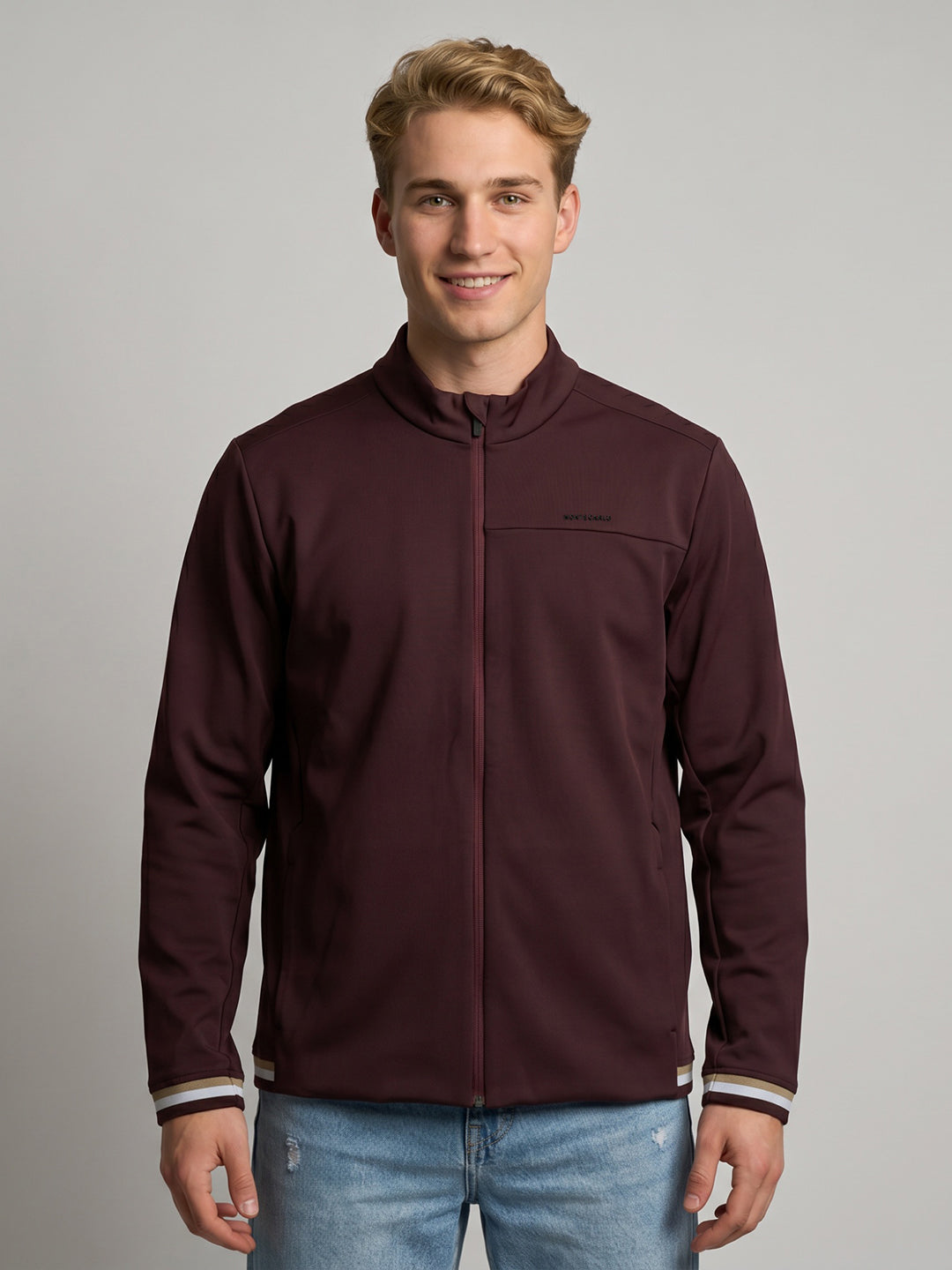 Men Maroon Solid Stand Collar Full Sleeve Sweatshirt