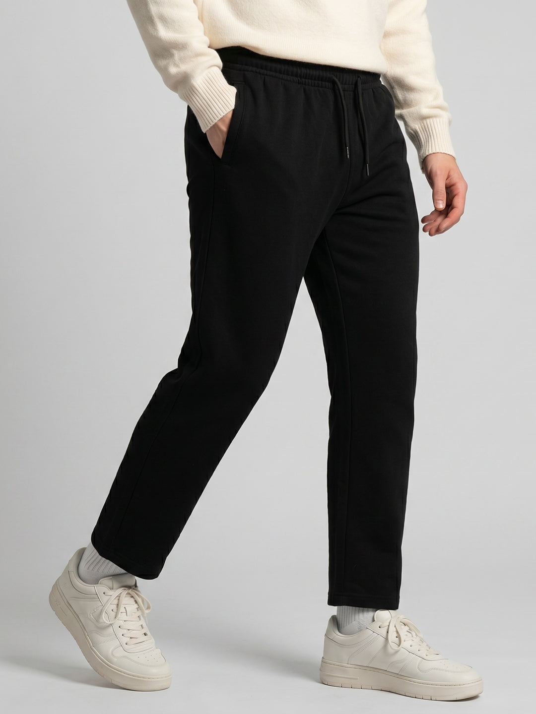 Men Black Solid Regular Fit Lower