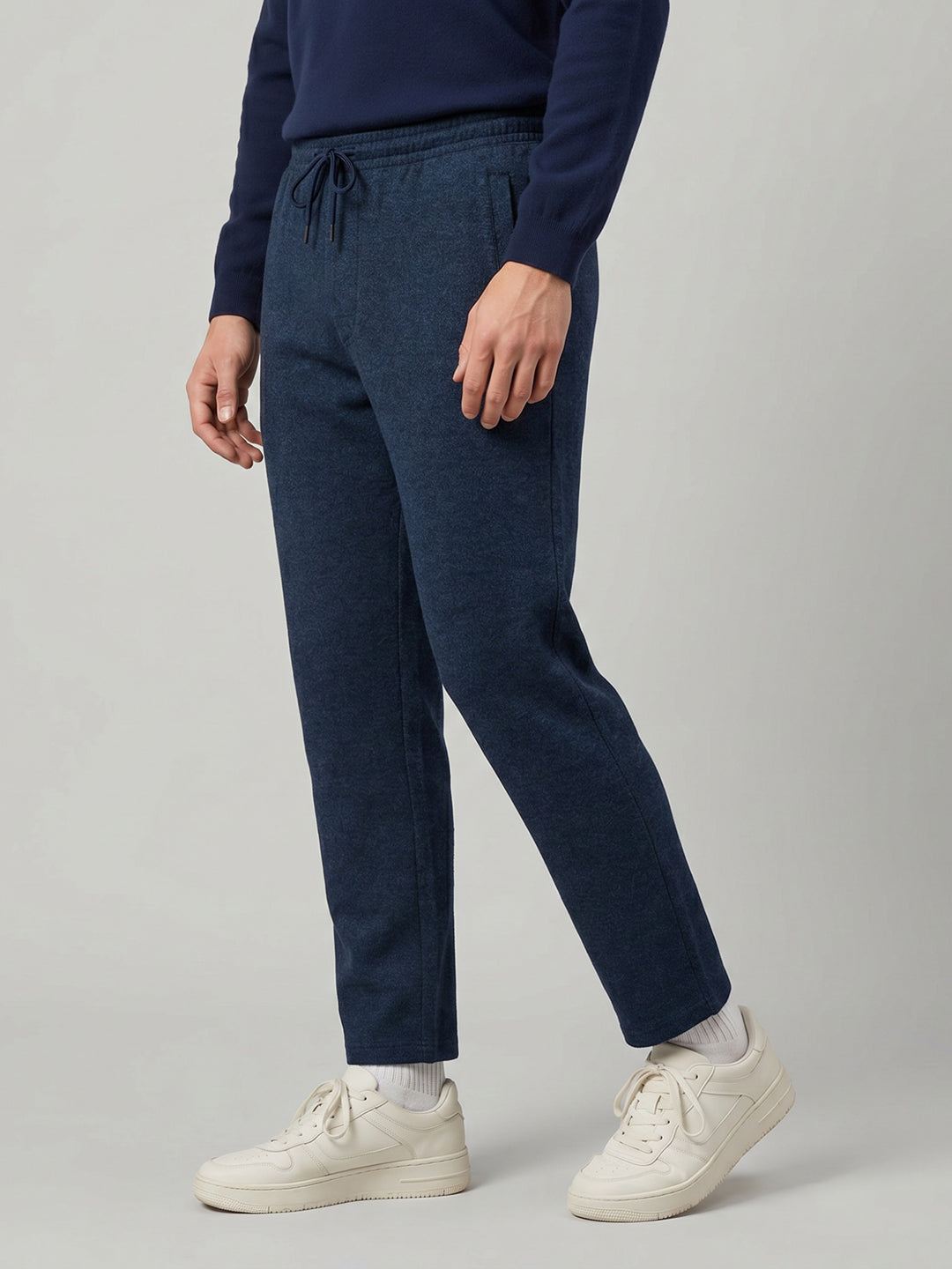 Men Navy Blue Solid Regular Fit Winter Lower
