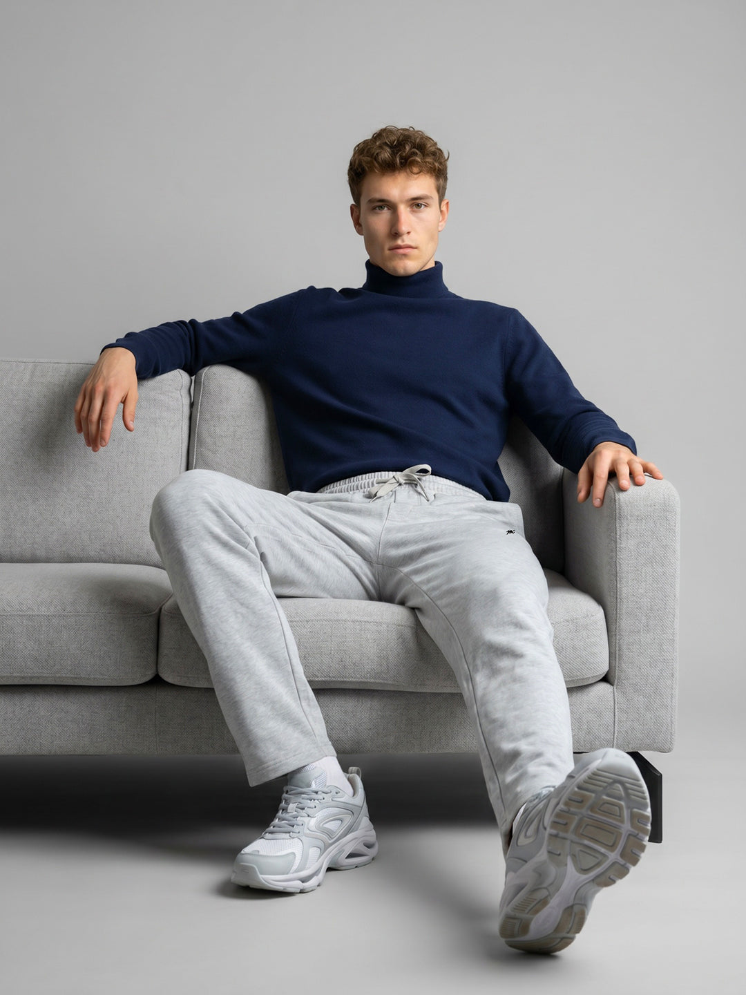 Men Grey Solid Regular Fit Lower