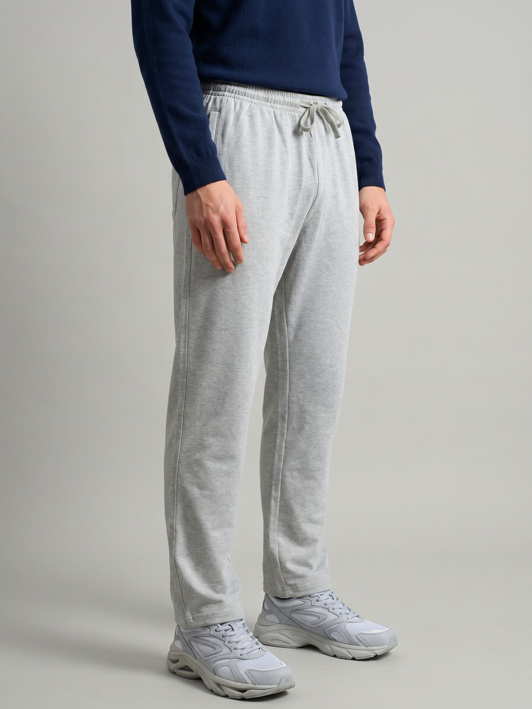 Men Grey Solid Regular Fit Lower