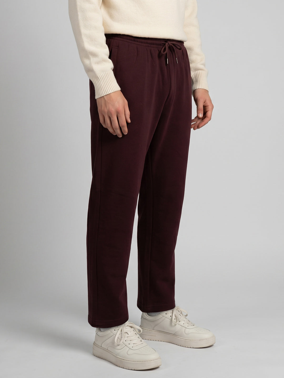 Men Maroon Solid Regular Fit Lower