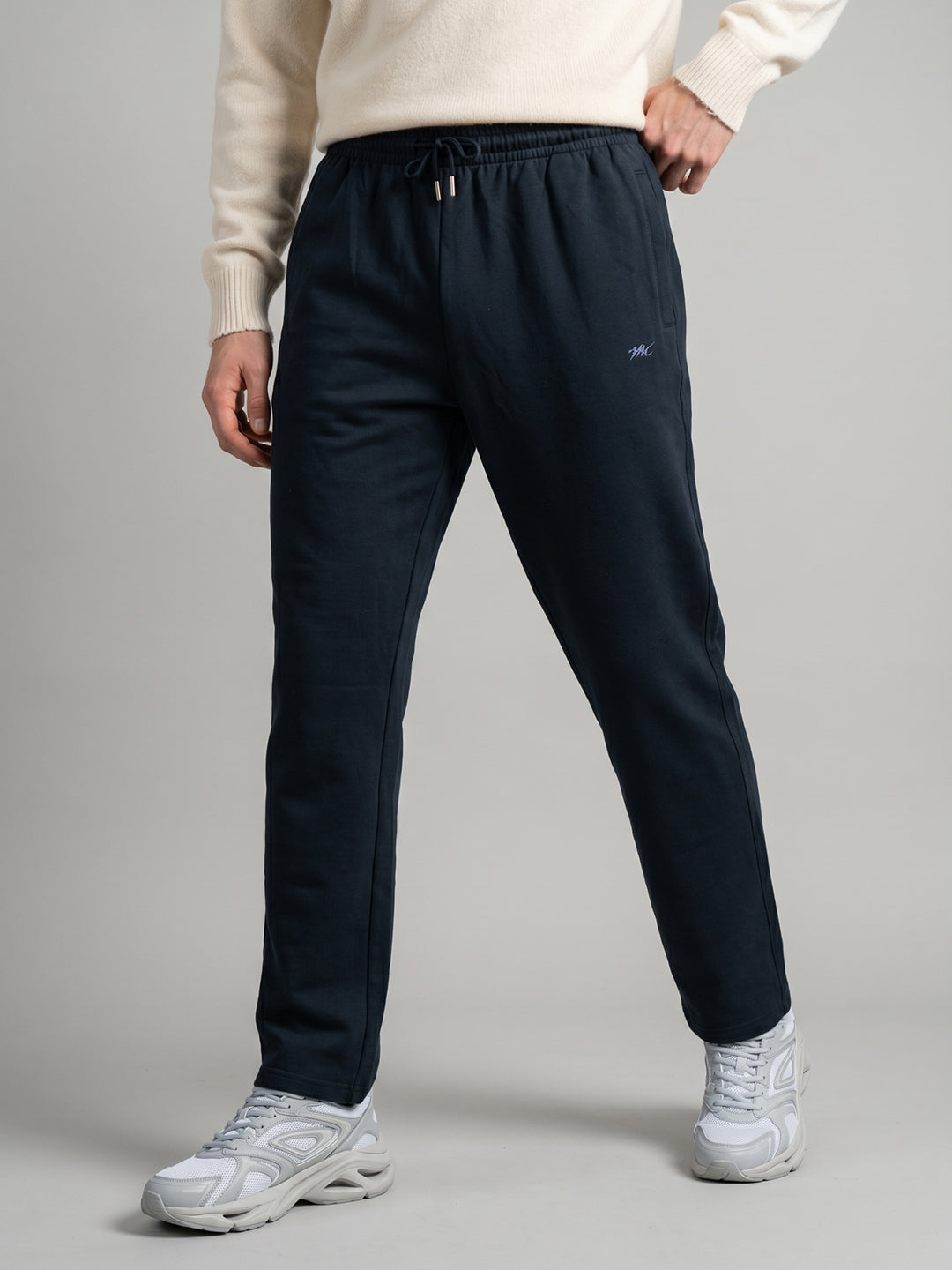 Men Navy Blue Solid Regular Fit Lower