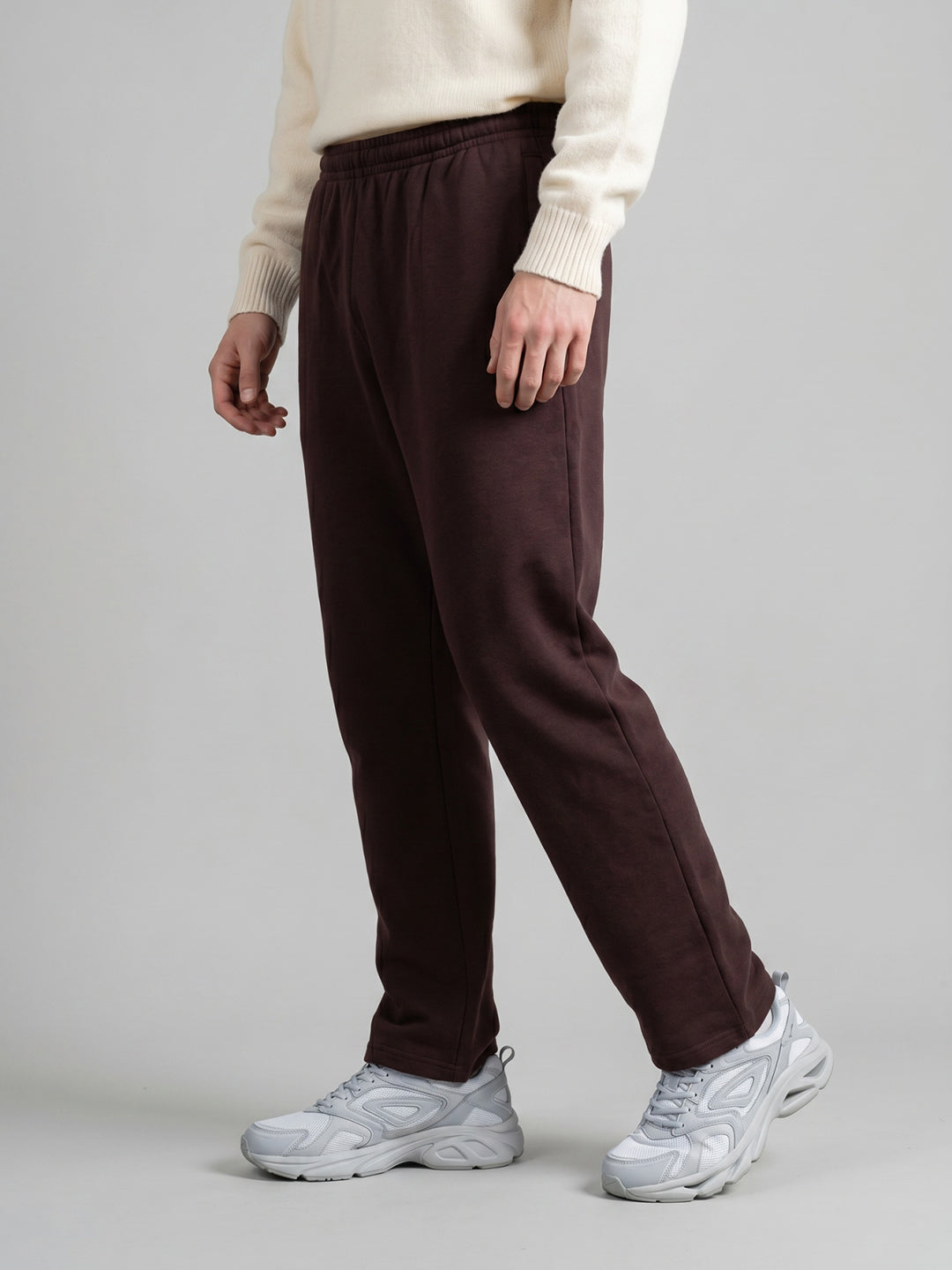 Men Maroon Solid Regular Fit Lower