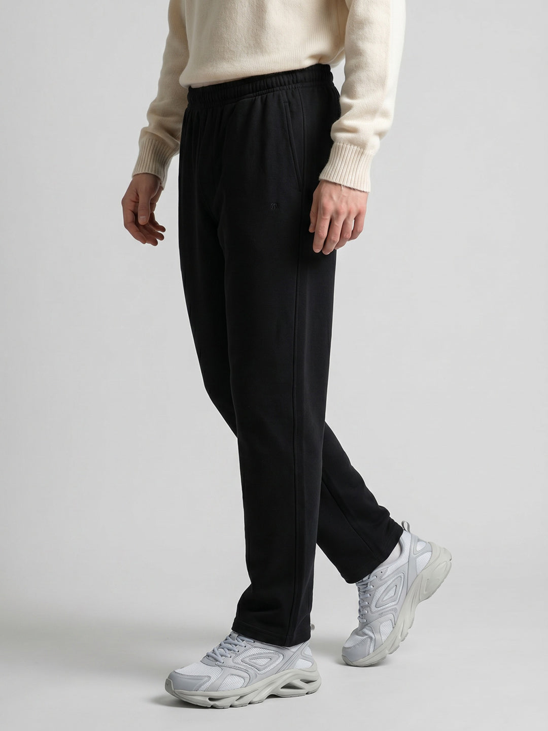Men Grey Solid Regular Fit Lower