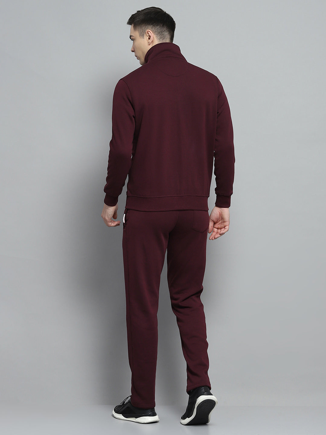 Men Maroon Solid Collar Full Sleeve Winter Tracksuit